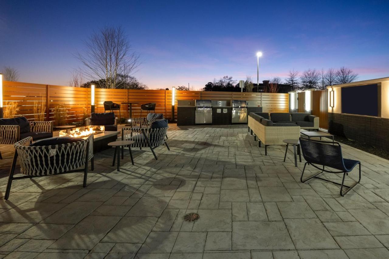 Towneplace Suites By Marriott Canton Riverstone Parkway Exterior foto